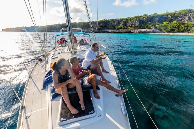 100% Private Charter Snorkel, Sail, Relax (Cruisers Friendly) - Snacks, drinks, and the open bar