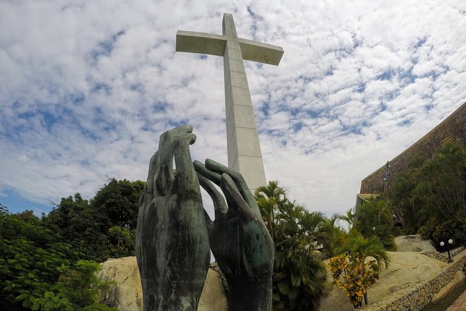 4hr Fun Guide Tour For Cruisers or Hotels Guests with Divers Show - A moving tour of Acapulco’s changing districts