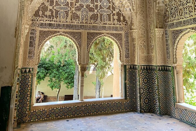 Alhambra Private Tour from Port of Motril - Cancellation, weather, and group requirements