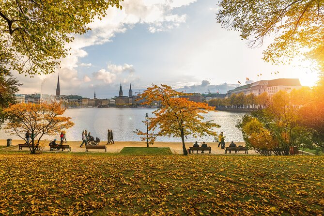 All-in-One Hamburg Shore Excursion from the port of Kiel - Deichstraße offers a short, atmospheric walk