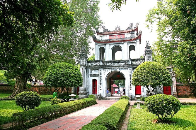 Amazing Private Hanoi City Shore Excursion from Cruise Port - Hoan Kiem Lake and the walking streets