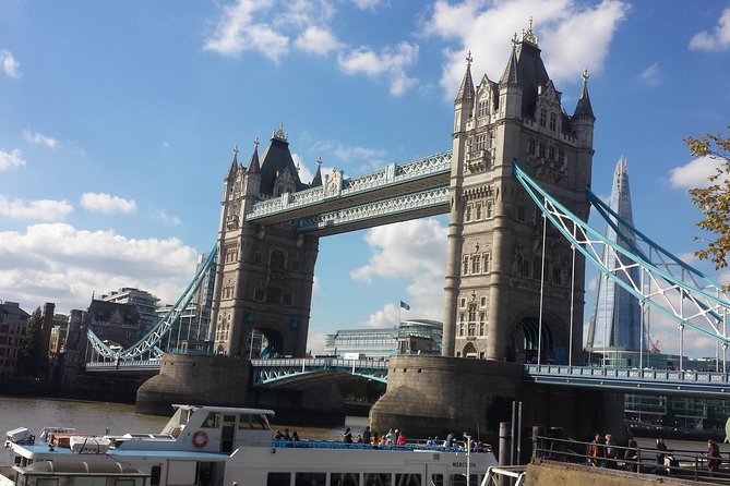 Arrival, Departure or Round Trip Private Transfer: Central London to Southampton Cruise Port - Vehicle comfort and the luggage question