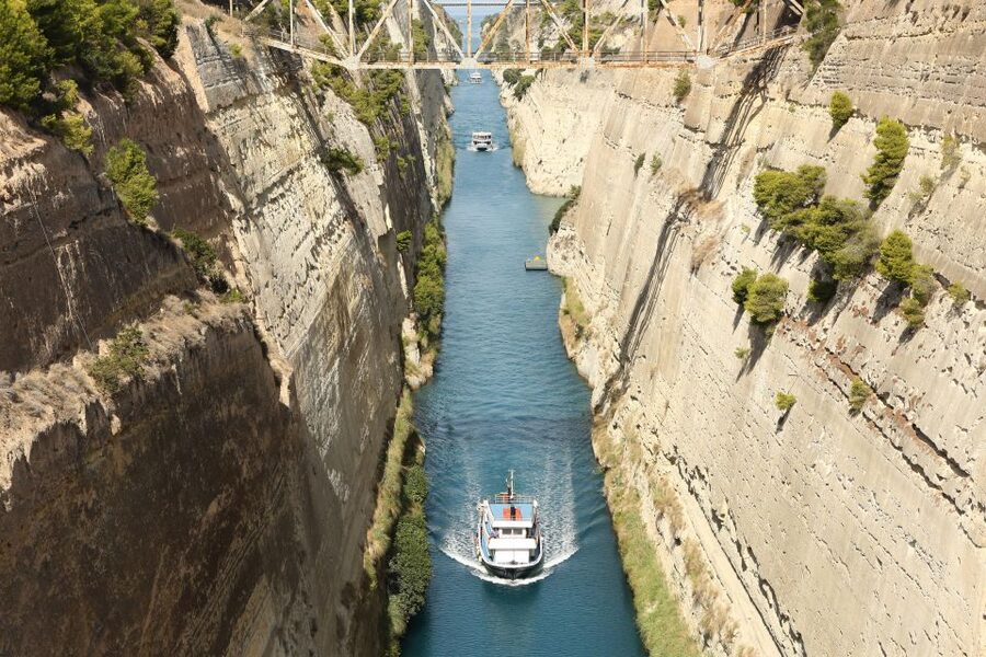Athens: Ancient Corinth and Canal Shore Excursion - Kechries and the final photo stop