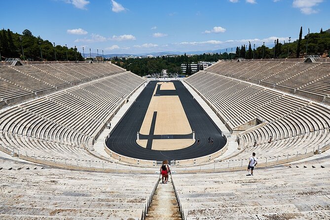 Athens Shore Excursion: Acropolis & City Tour from Piraeus Port - Zeus brings Athens from Greek to Roman times
