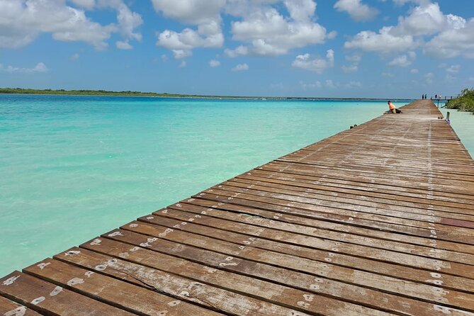 Bacalar Private Charter Shore Excursion - Guides who make the schedule work