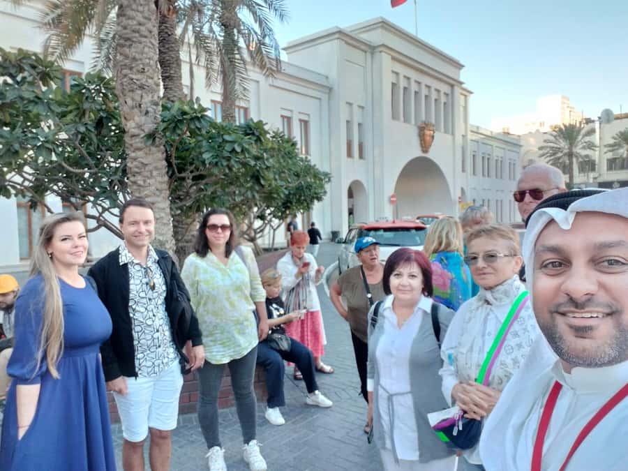 Bahrain Full-Day Highlights Tour:Manama,Desert&Tree of Life - Key points to know before booking