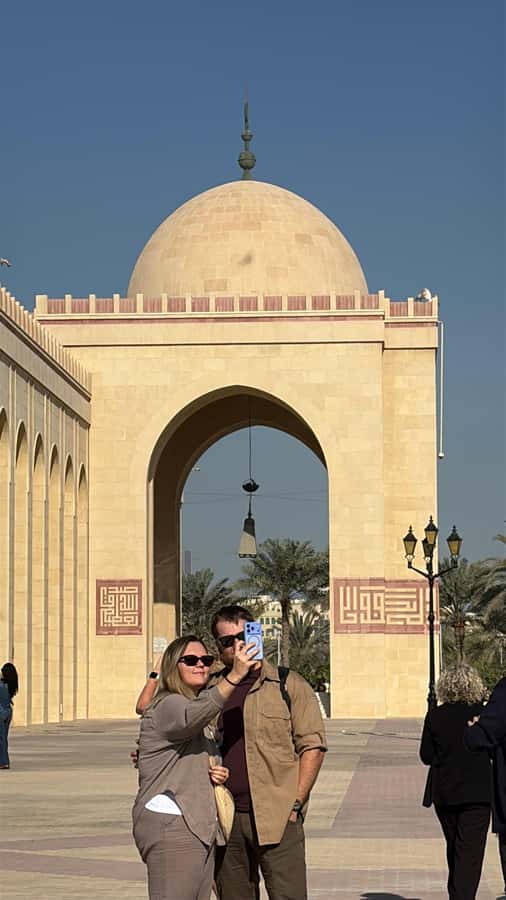 Bahrain Full-Day Highlights Tour:Manama,Desert&Tree of Life - Transport, snacks, and the value of $80