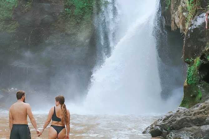 Bali Shore Excursions : Best of Bali Tour - Tegenungan Waterfall and time for photos