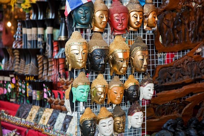 Bangkok Shore Excursion: Chatuchak Weekend Market Tour with Private Transfer - Four hours among 15,000 stalls