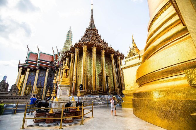 Bangkok Shore Excursion: Private Grand Palace and Buddhist Temples Tour - Wat Pho and the 150-foot reclining Buddha