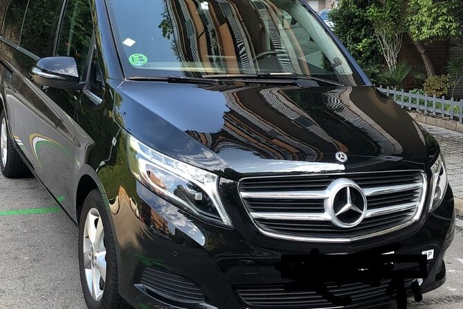 Barcelona Cruise port to barcelona city private transfer - From Moll Adossat to the road