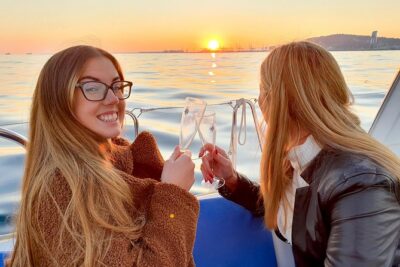 Barcelona Sunset Sailing Cruise from Port Olímpic with Open Bar