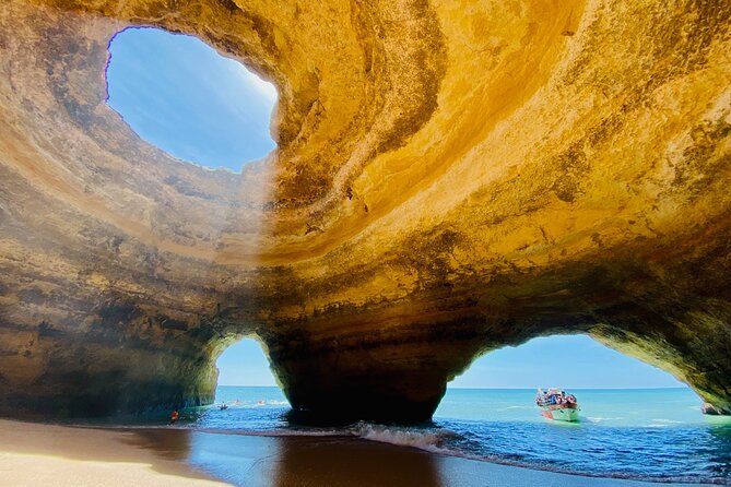 Benagil Cave Boat Tour - Catamarans or Rib - 2 H From Portimão - What the two-hour route includes