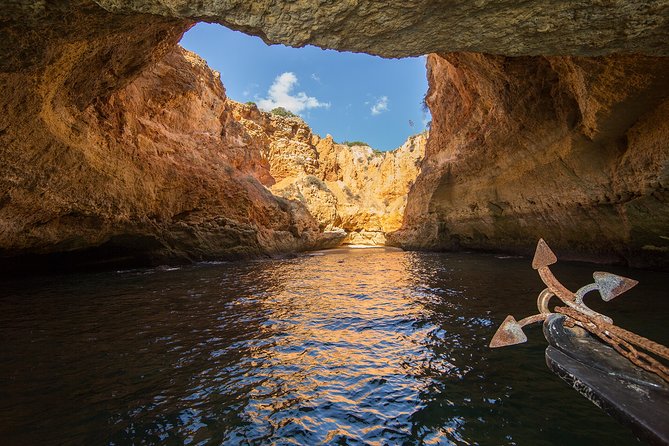 Benagil Cave Boat Tour - Catamarans or Rib - 2 H From Portimão - Portimão boarding requires patience