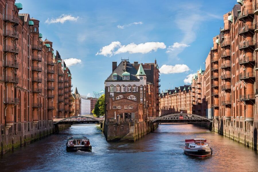 Berlin and Hamburg: Shore Excursion Tour Package - Berlin from Warnemünde: a long day with a big payoff