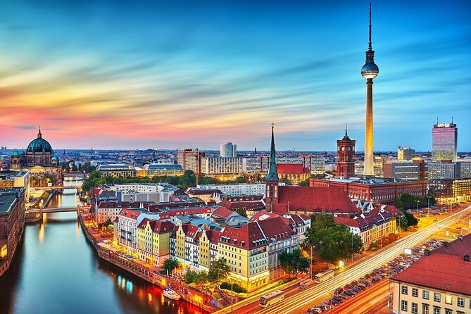 Best Berlin Shore Excursion from Warnemunde Rostock Cruise Port - Meeting your guide beside Charlottenburg Palace