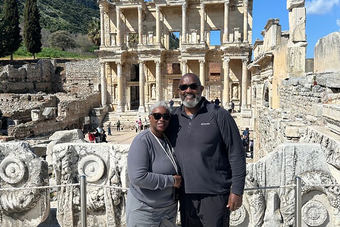 Biblical Ephesus Tour For Cruise Guest - Inside the Terrace Houses of Ephesus