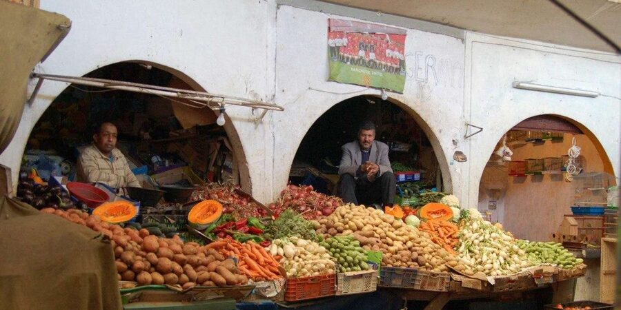 Casablanca: City Tour with Round-Trip Cruise Port Transfers - Reading Casablanca through its Art Deco streets