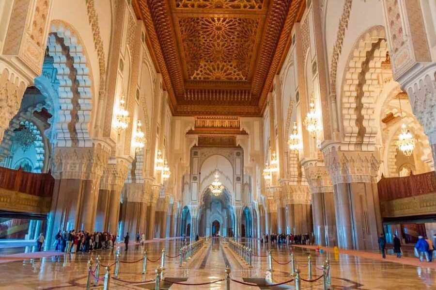 Casablanca: Tour & Guided Mosque Ticket Cruise Excursion - Hassan II Mosque is the main event