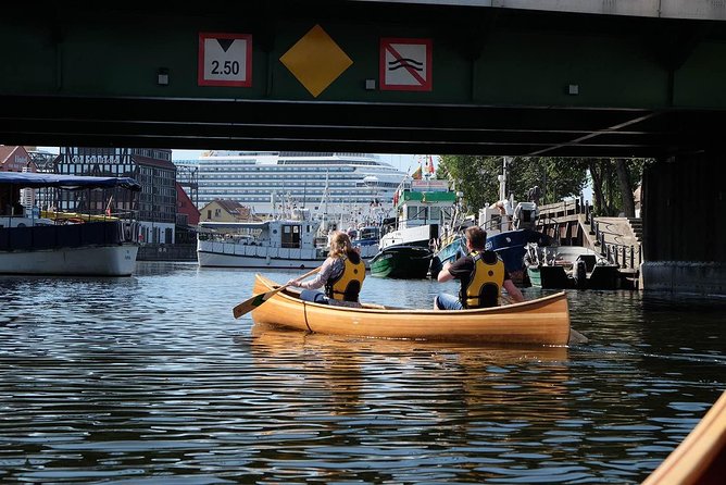 Cedar canoe tour in Klaipeda - ideal for Cruise Ship travelers. - What the transport and timing mean for you