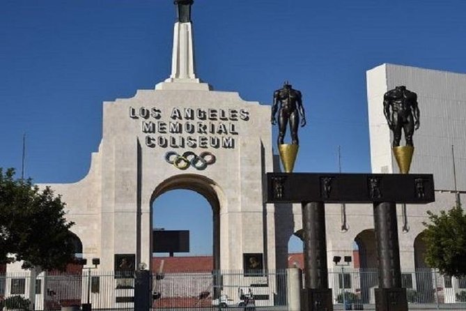 City Tour of Los Angeles from Long Beach and San Pedro Cruise Terminals - Hollywood Boulevard gives you the most walking time