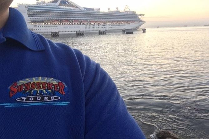 City Tour of Los Angeles from Long Beach and San Pedro Cruise Terminals - Mel’s Drive-In is more than a lunch break