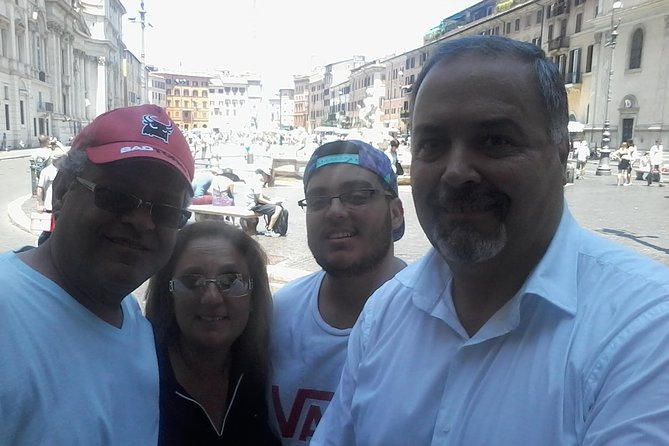 Civitavecchia Shore Excursion: Fullday Rome with Vatican Museums and Colosseum - Lunch at a typical Roman restaurant