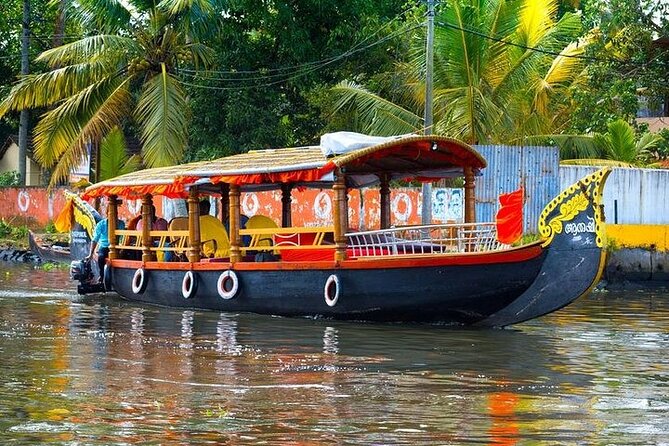 Cochin (Kochi) Shore Excursions from Cruise Terminal Ships Pier - The Alleppey backwaters by houseboat