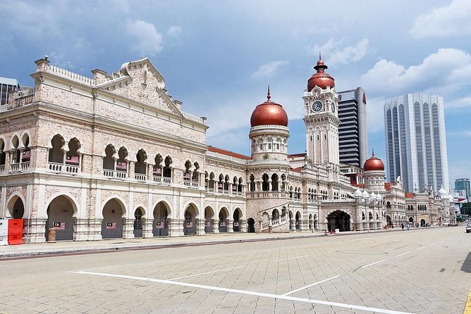 Cruise Excursion: Kuala Lumpur Full-Day City Sightseeing Tour - Batu Caves and the 272-step climb