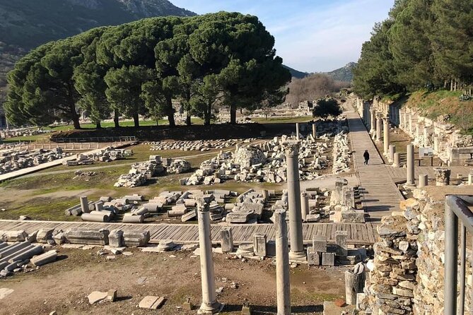 CRUISE PASSENGERS: Ephesus & Terrace Houses & Virgin Mary Tour - Start at Virgin Mary’s House