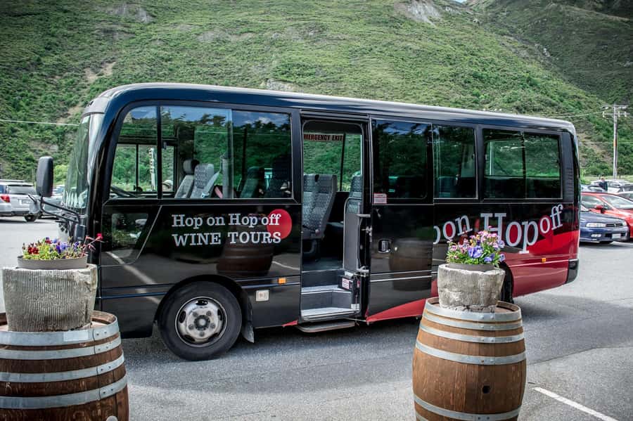 CRUISE SHIP DAYS - HOP ON HOP OFF - Wine, Beer, Food Tour - How the hop-on schedule works