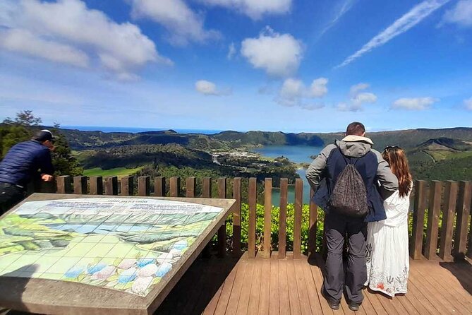 Cruise Travellers: Shore Excursion Sete Cidades & Furnas Volcano - What the guides add to the day