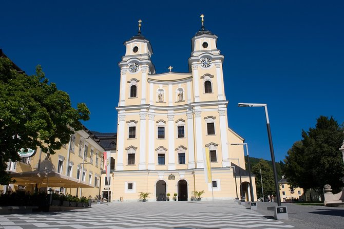 Customized Private Tour to Salzburg for Cruise Guests from Linz or Passau - Hallstatt and the Salzkammergut in three scenic hours