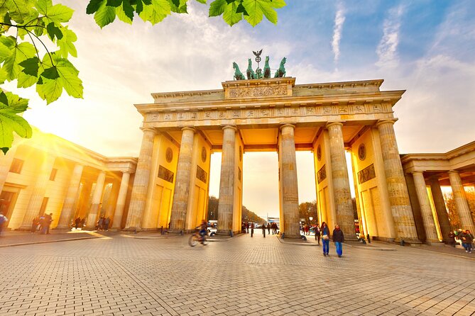 Deluxe Berlin: Hassle-Free Shore Tour from Warnemunde Cruise Port - Key points to know before booking