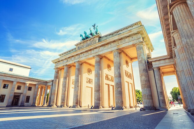 Deluxe Berlin Tour from Warnemunde or Rostock Cruise Port - The Reichstag and Germany’s modern democracy