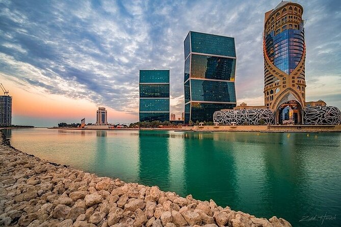 Doha: Private City tour from Cruise Port terminal - The Pearl Island and its luxury waterfront
