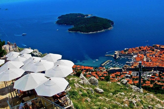 Dubrovnik Shore Excursion: Explore Dubrovnik by Cable Car (ticket included) - Walking through the Old Town after the view