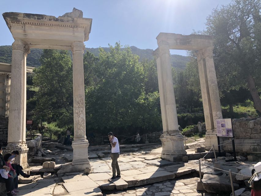 Easy Ephesus Shore Excursion – 4 Hours with Licensed Guide - Shopping stops: the main point to manage