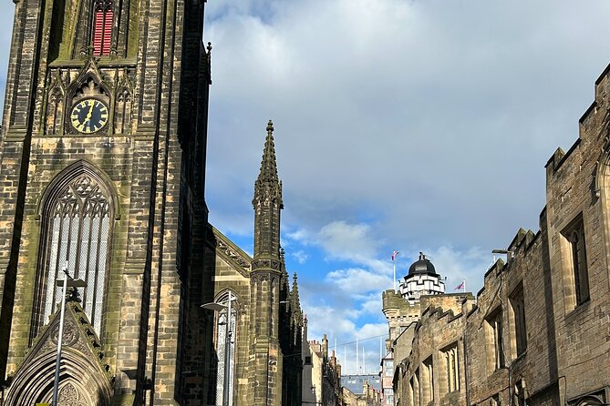 Edinburgh Shore Excursion: City Tour and Royal Yacht Britannia - Port pickup is useful, but tender timing is the real risk