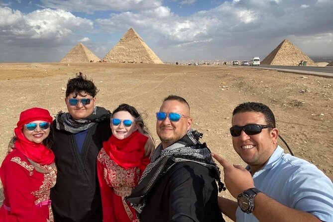 Egypt Shore tours to Giza Pyramids & Museum& bazaar from Alexandria or Port said - The three-hour ride from Alexandria or Port Said