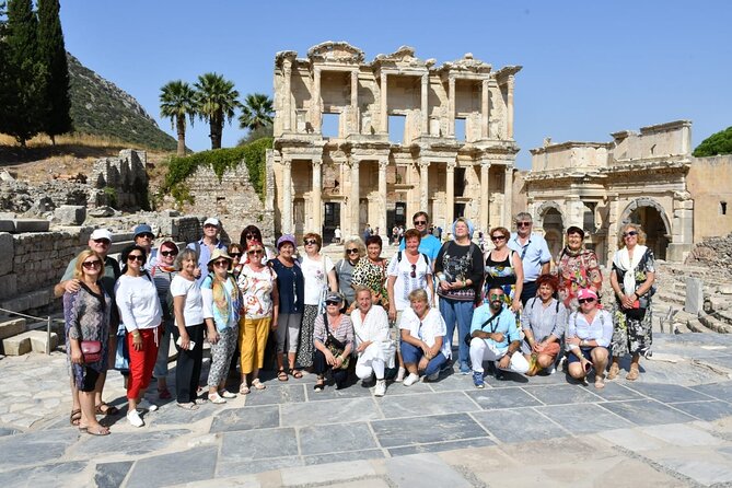 Ephesus and Terrace houses Tour from Izmir - Lunch, weaving, and the carpet presentation