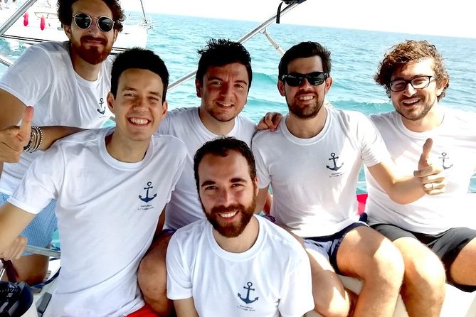 Exclusive Barcelona Private Luxury Sailing Cruise with Open Bar - Morning, afternoon, or evening: choosing the right departure