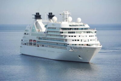 Exclusive excursion from Vigo to Santiago de Compostela for cruise passengers