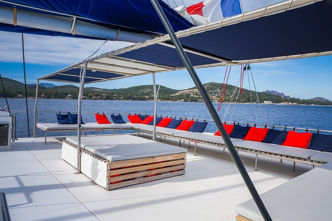 Food at Sea - from the port of Denia - A sea trip built around Cova Tallada