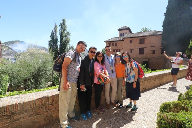 For Cruise Passengers ONLY: Granada and Alhambra from Malaga Port - The Nasrid Palaces: the timed heart of the visit