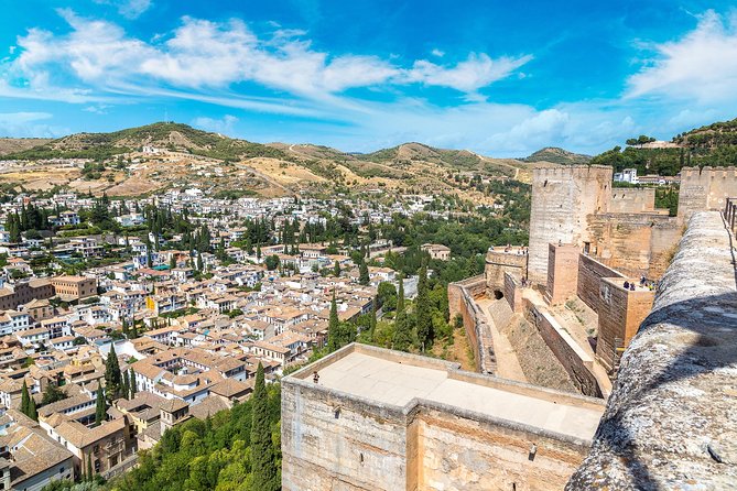 For Cruise Passengers ONLY: Granada and Alhambra from Malaga Port - The Palace of Charles V and the contrast in styles