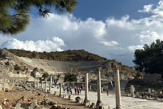 FOR CRUISERS: Best of Ephesus Private Tour (GUARANTEED ON-TIME RETURN) - Craft visits, lunch, and the sales question