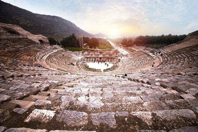 FOR CRUISERS: PRIVATE EPHESUS TOUR INCLUDES ENTRY FEES & Lunch - Ephesus: two hours among marble streets and Roman monuments