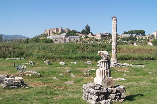 For Cruisers: Small Group EPHESUS Tour with Temple of Artemis - Deciding on the Terrace Houses