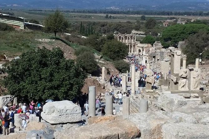 For Cruisers: Small Group EPHESUS Tour with Temple of Artemis - Taking a slower turn in Şirince
